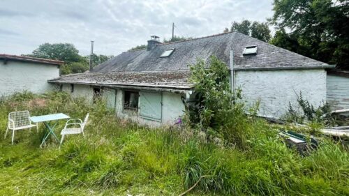 Travaux de rénovation STOP Exclusion Énergétique pour 2025. Une maison en restauration